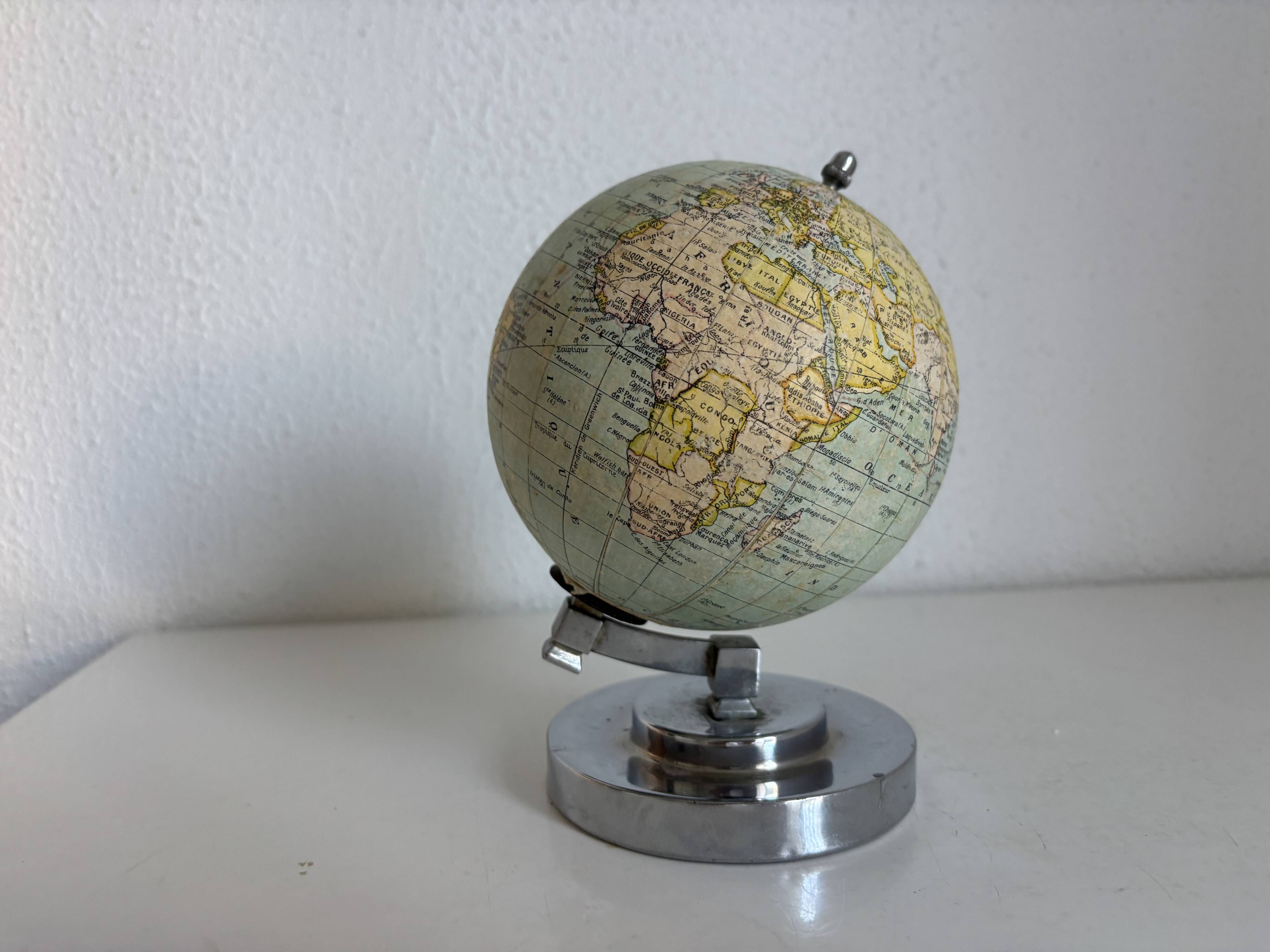 Antique French terrestrial globe – Chrome Art Deco base – Circa 1930 – Cart