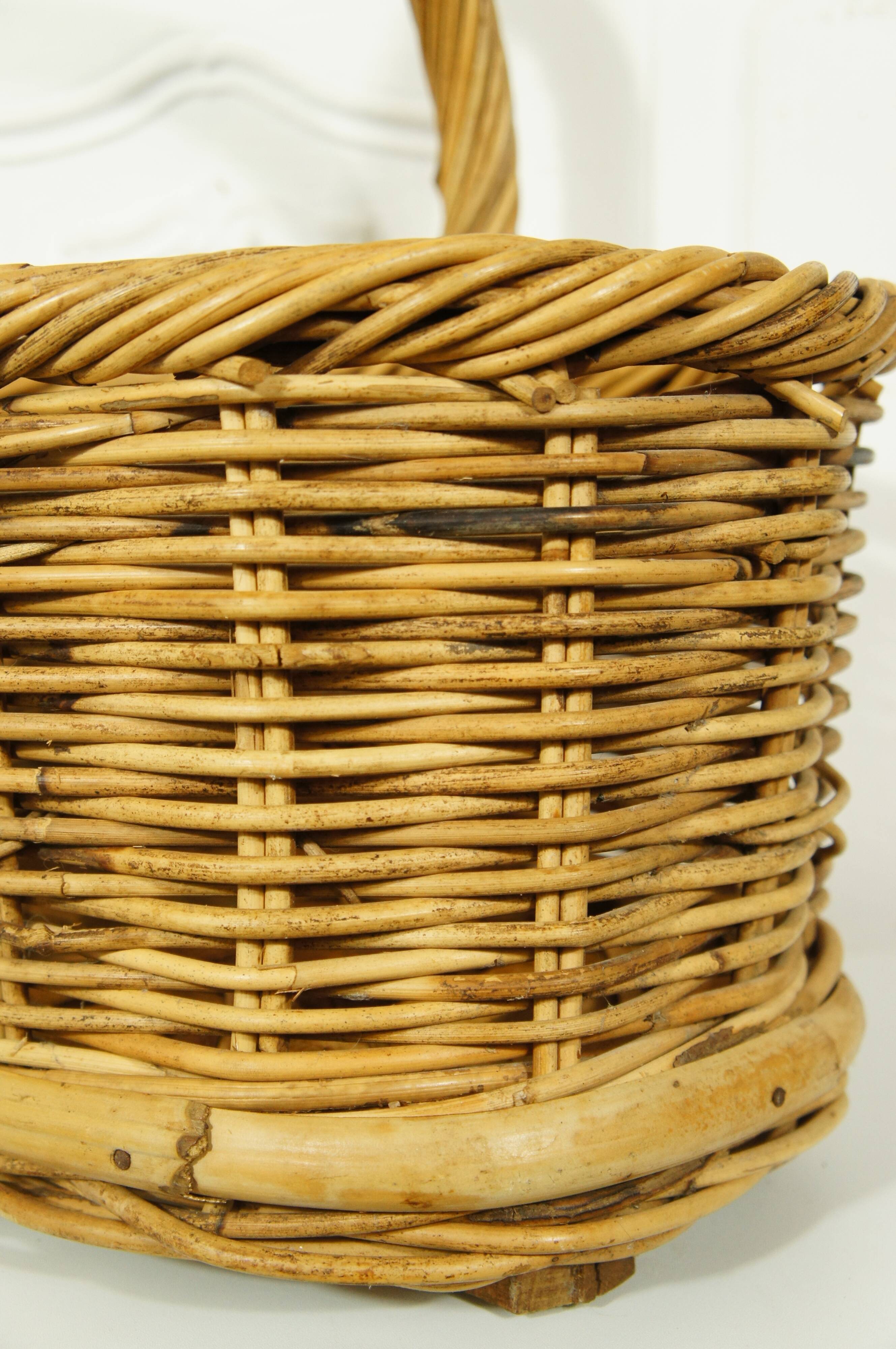 Rattan & bamboo bottle basket