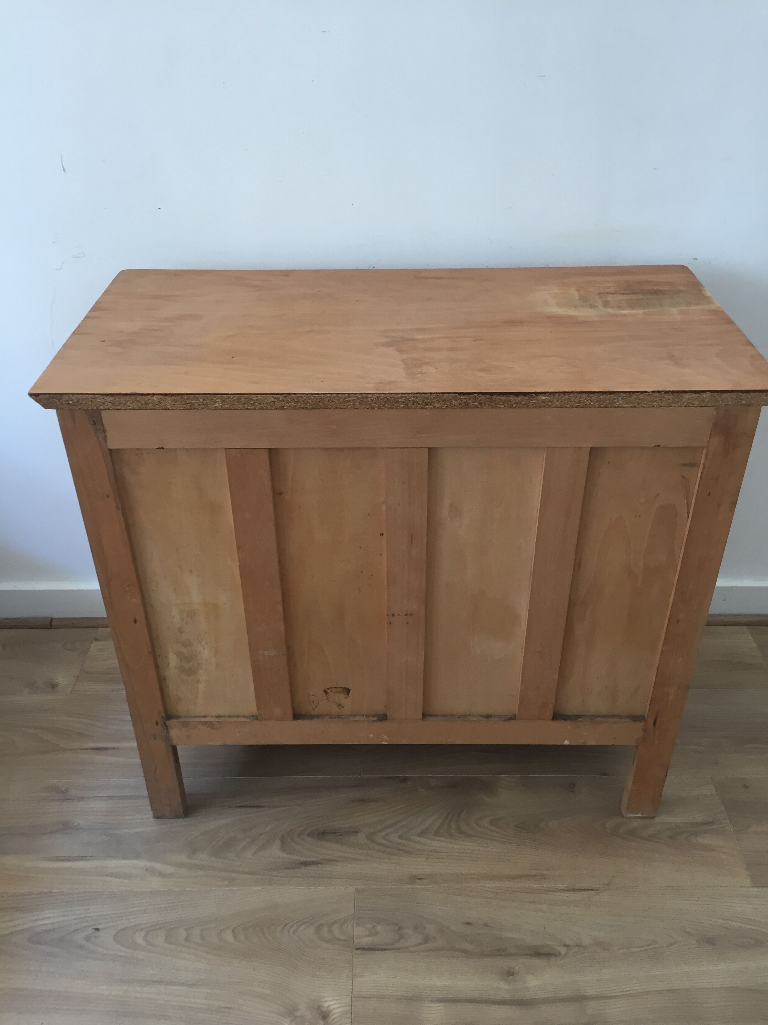 Dresser vintage year 50/60