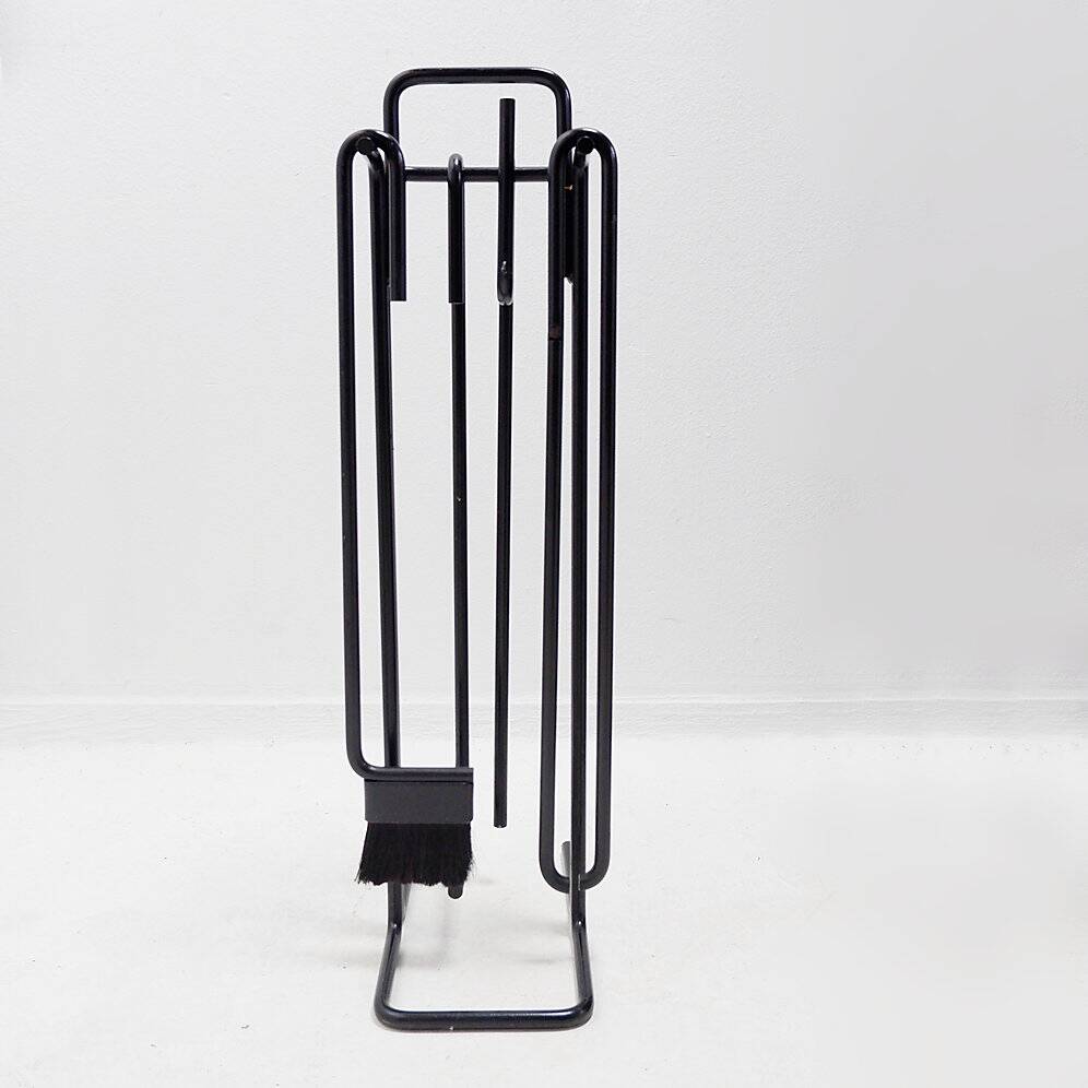 Ensemble d'accessoires de cheminée minimaliste en métal noir 'Mace-Line' par Ann Maes - 1970s