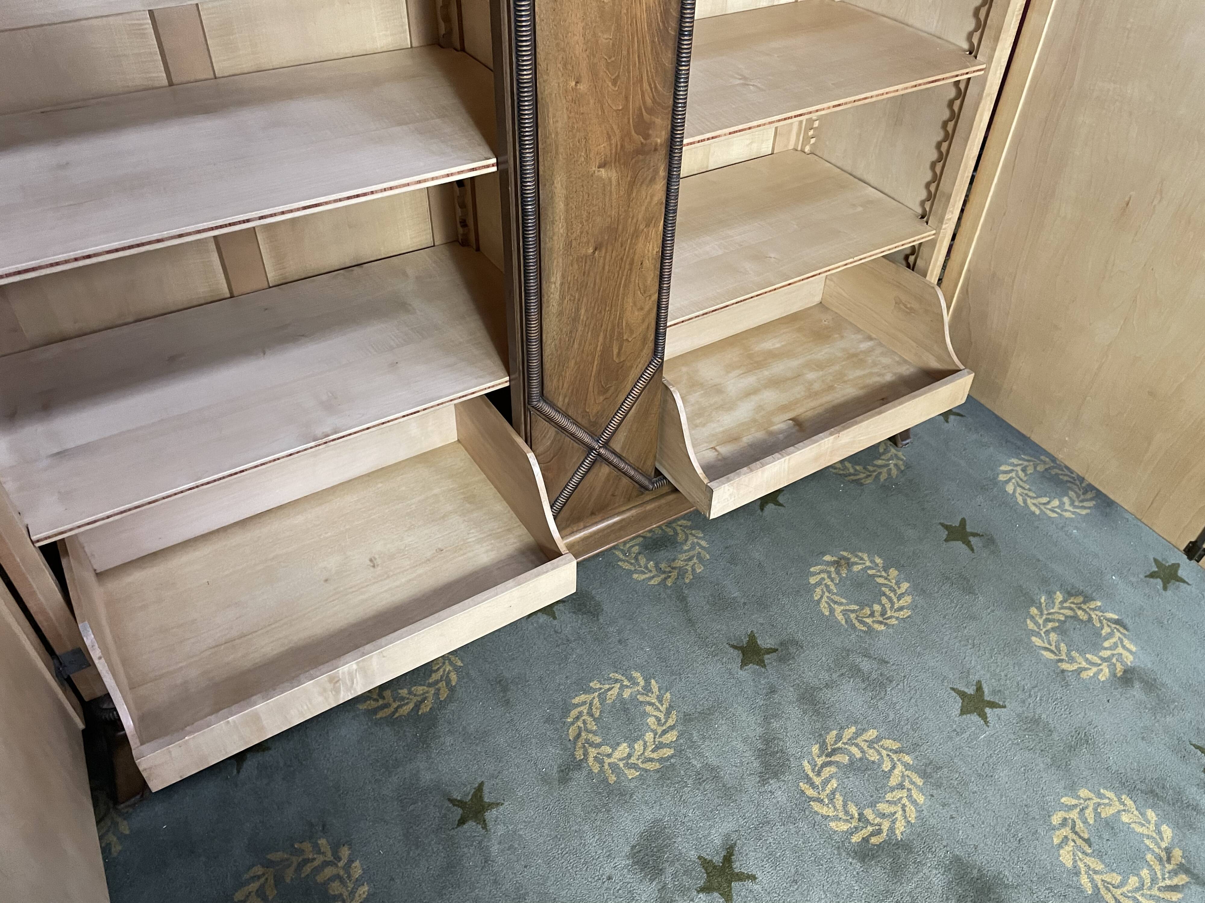 Wardrobe - lingère Art Deco period