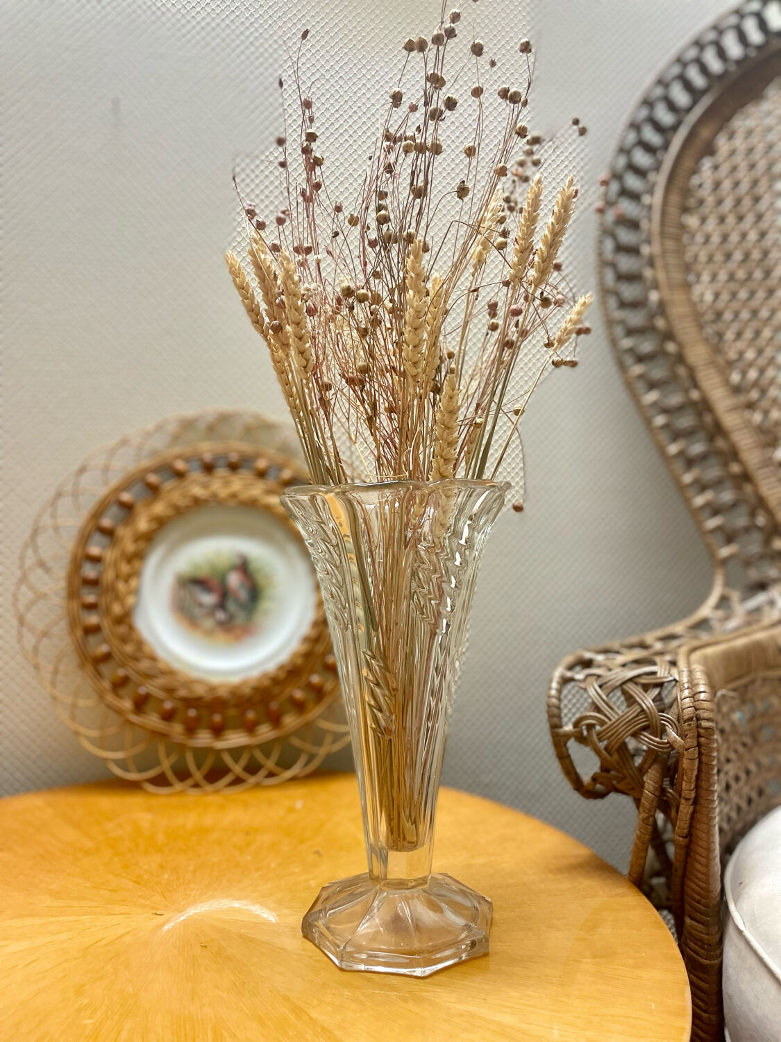 Vintage chiseled glass vase 1960 1970