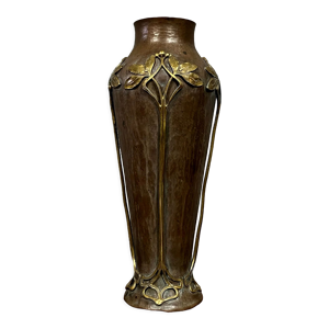 Vase en cuivre et laiton martelé