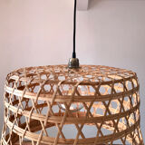 Wicker basket suspension