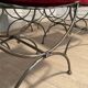6 chaises curule en fer forgé avec assise en velours rouge