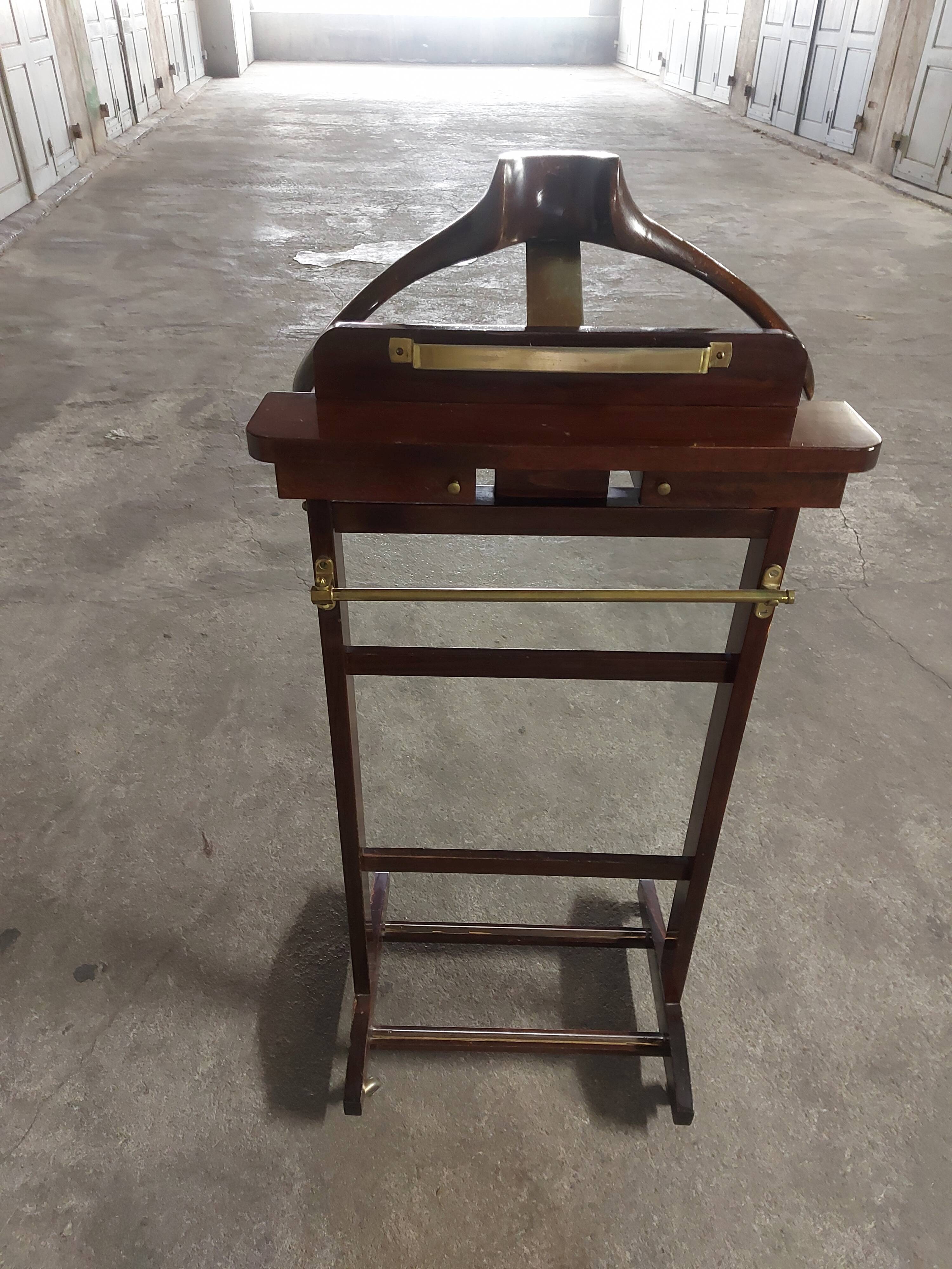 Vintage wooden valet Fratelli Reguitti