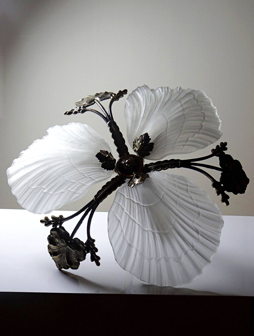 Lustre Hollywood Regency Art Deco vintage 80-90 Bronze Mariner Shells