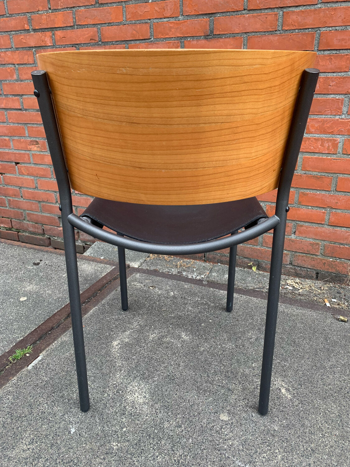 Lila Hunter chair by Philippe Starck XO edition