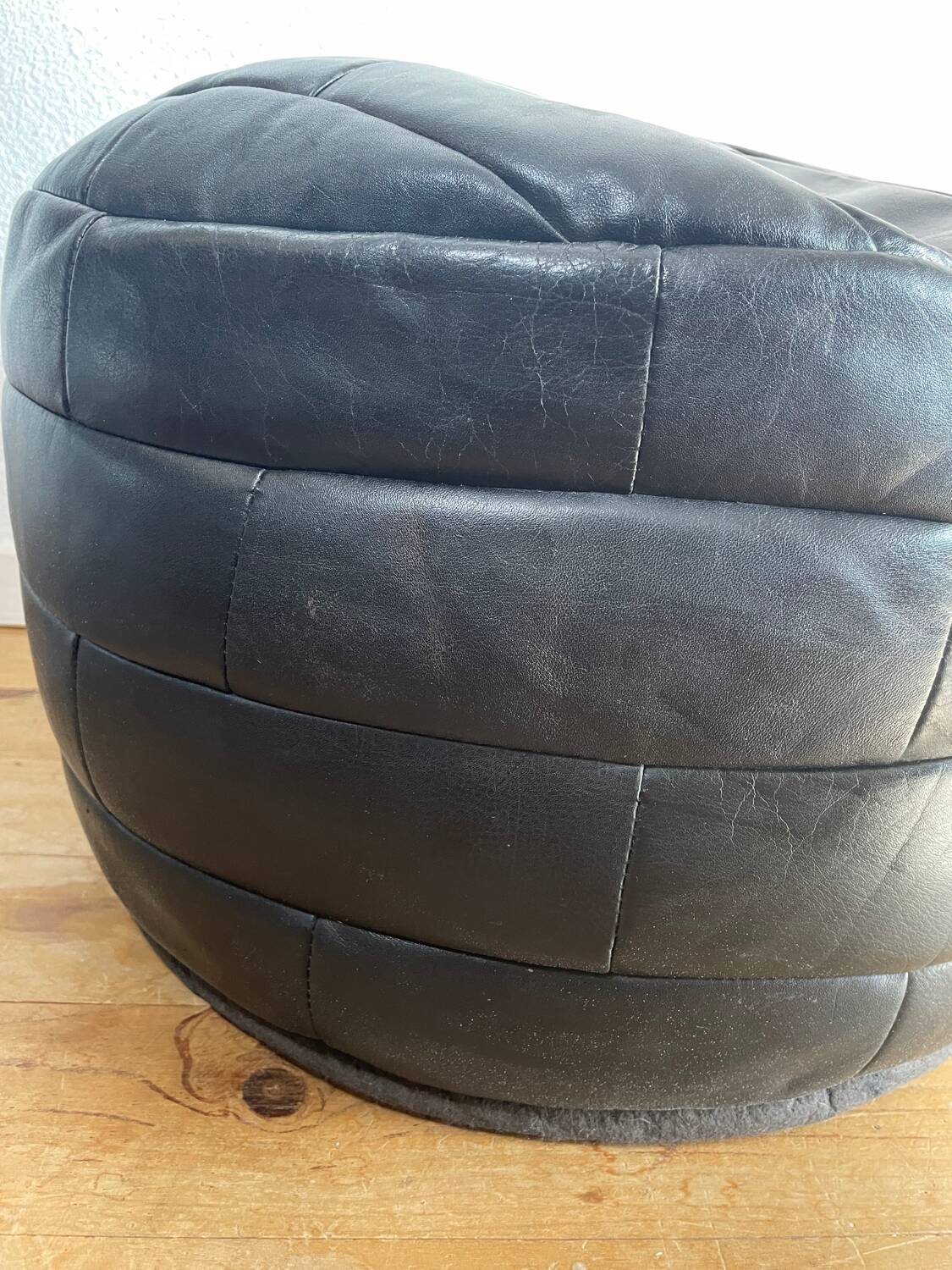 Pouf / Footrest black patchwork leather De Sede