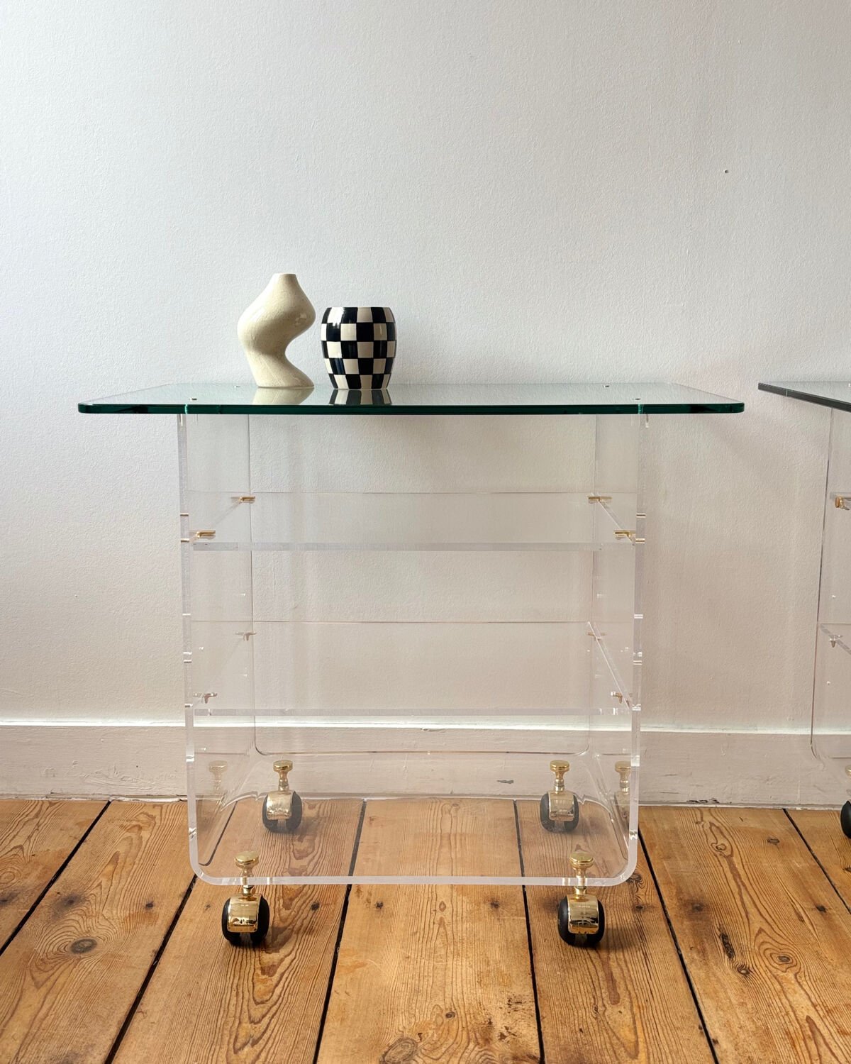 Side table / David Lange trolley