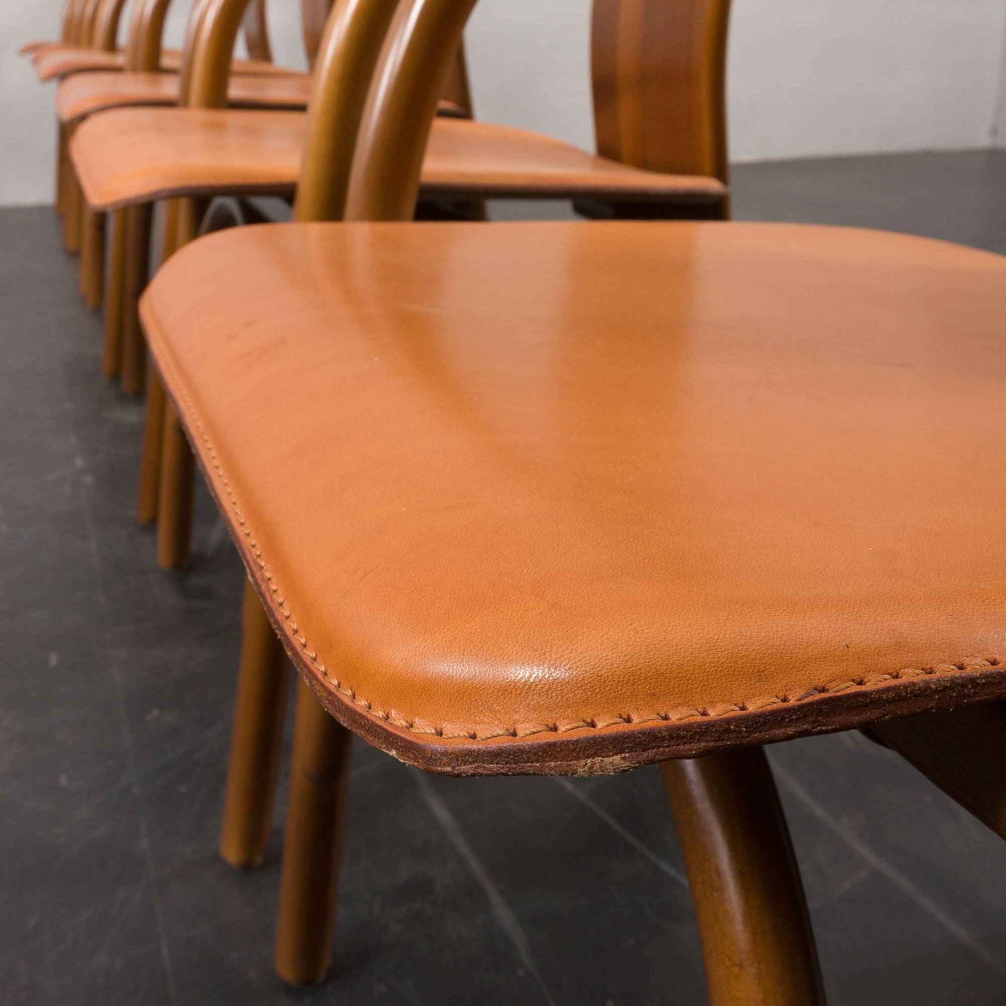 Suite de 6 chaises italiennes de Mario Marenco & Antonella Scarpitta