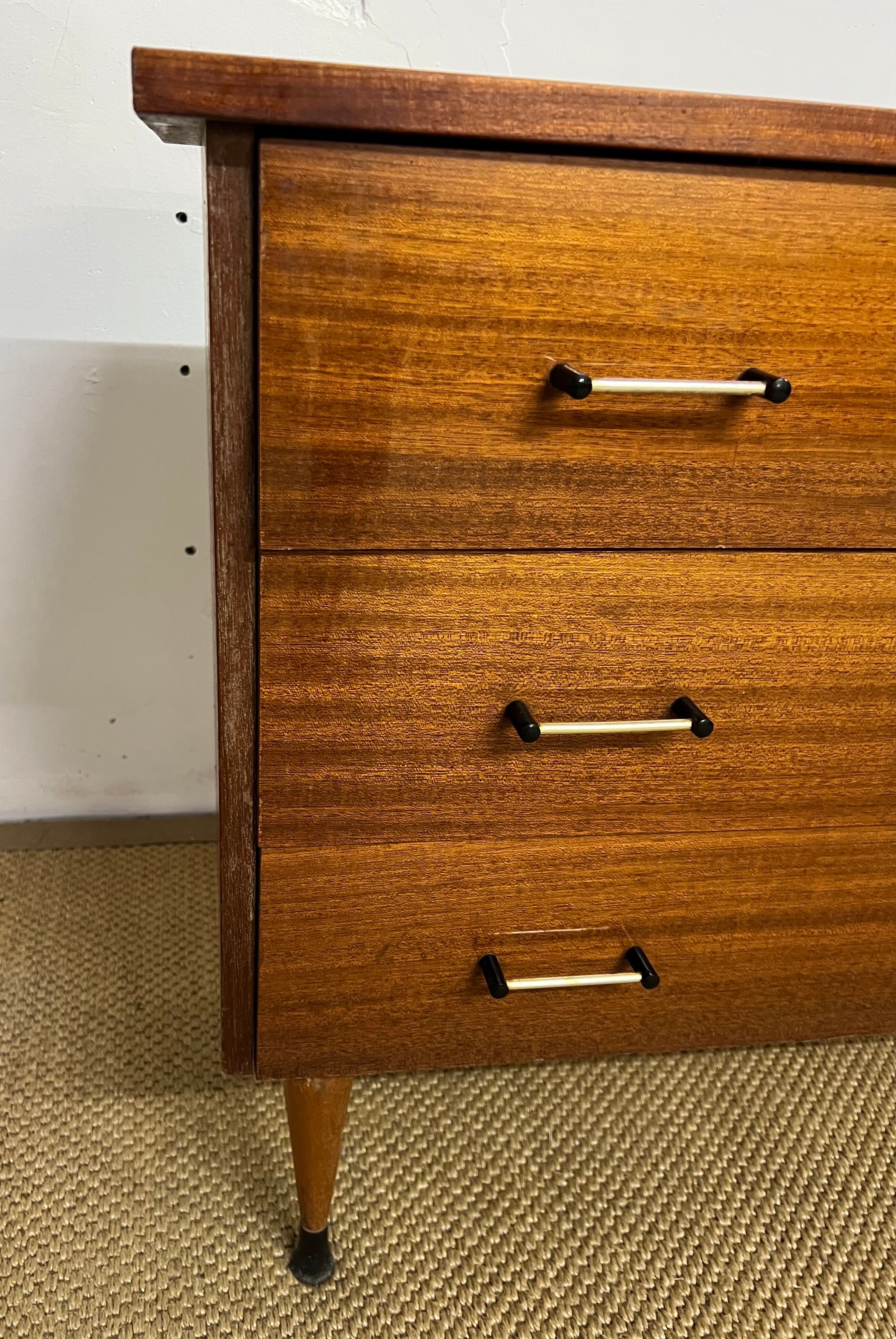 Vintage chest of drawers 3 drawers
