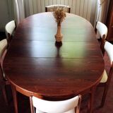 Extendable rosewood table
