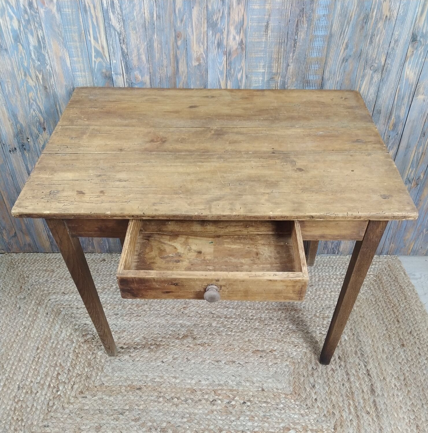 Farmhouse table