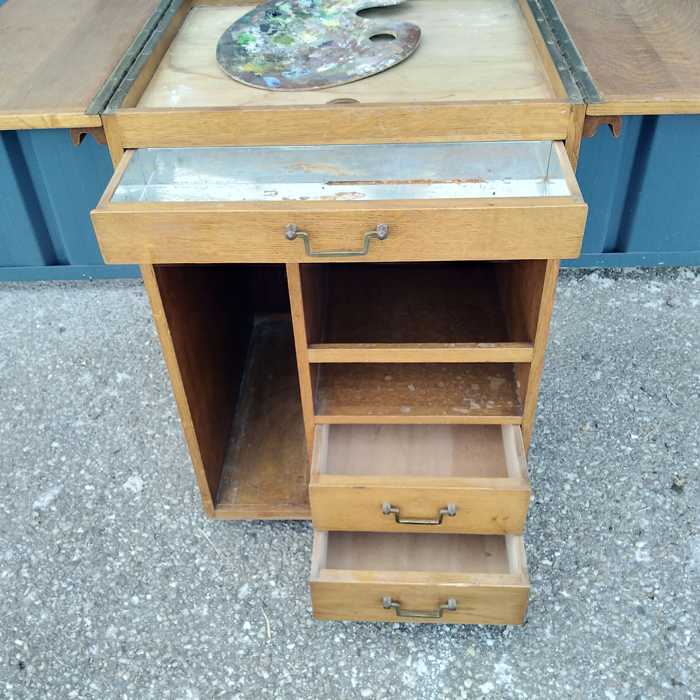 Paint shop furniture 1950