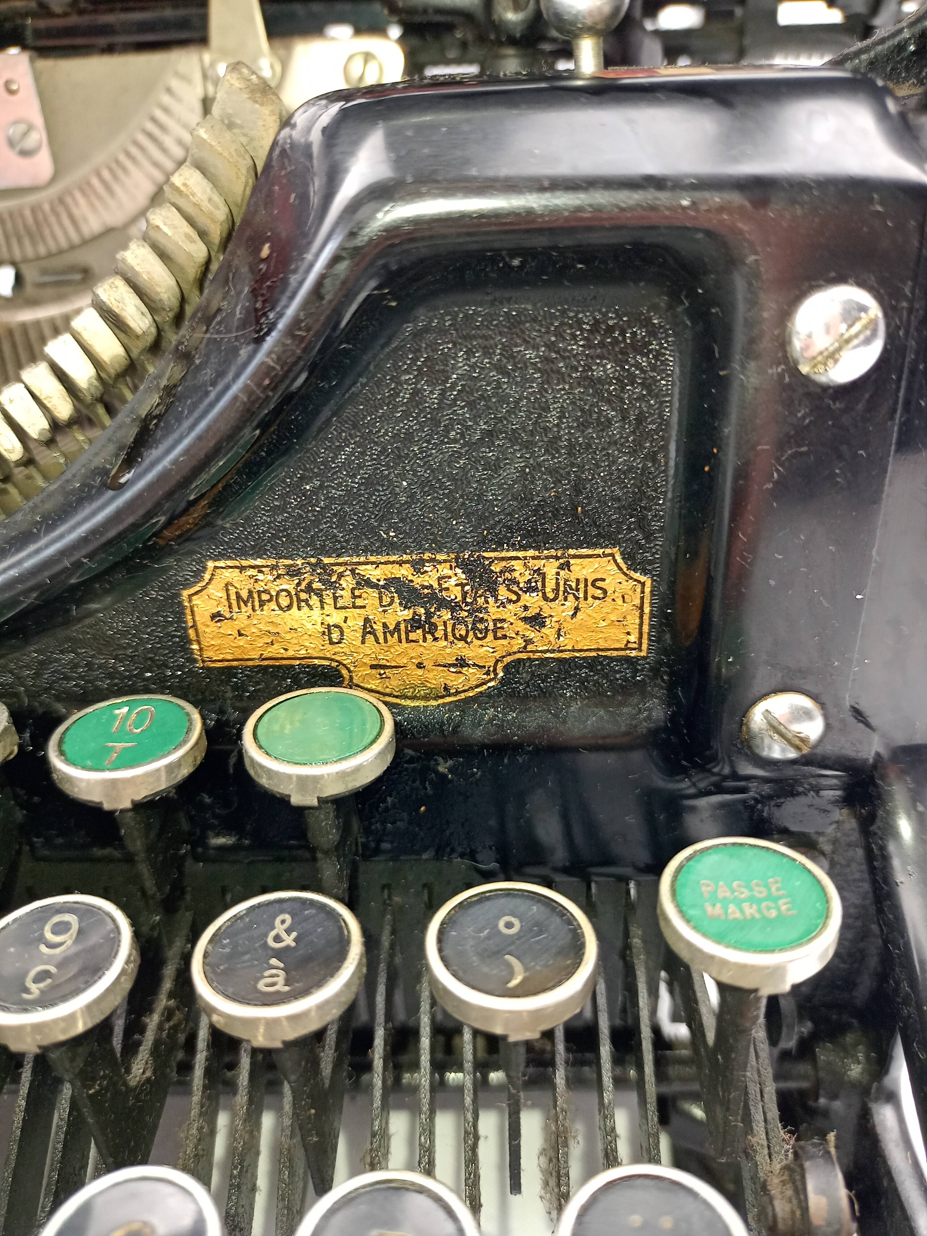 Underwood No. 5 of 1911 typewriter - Standard - Champion