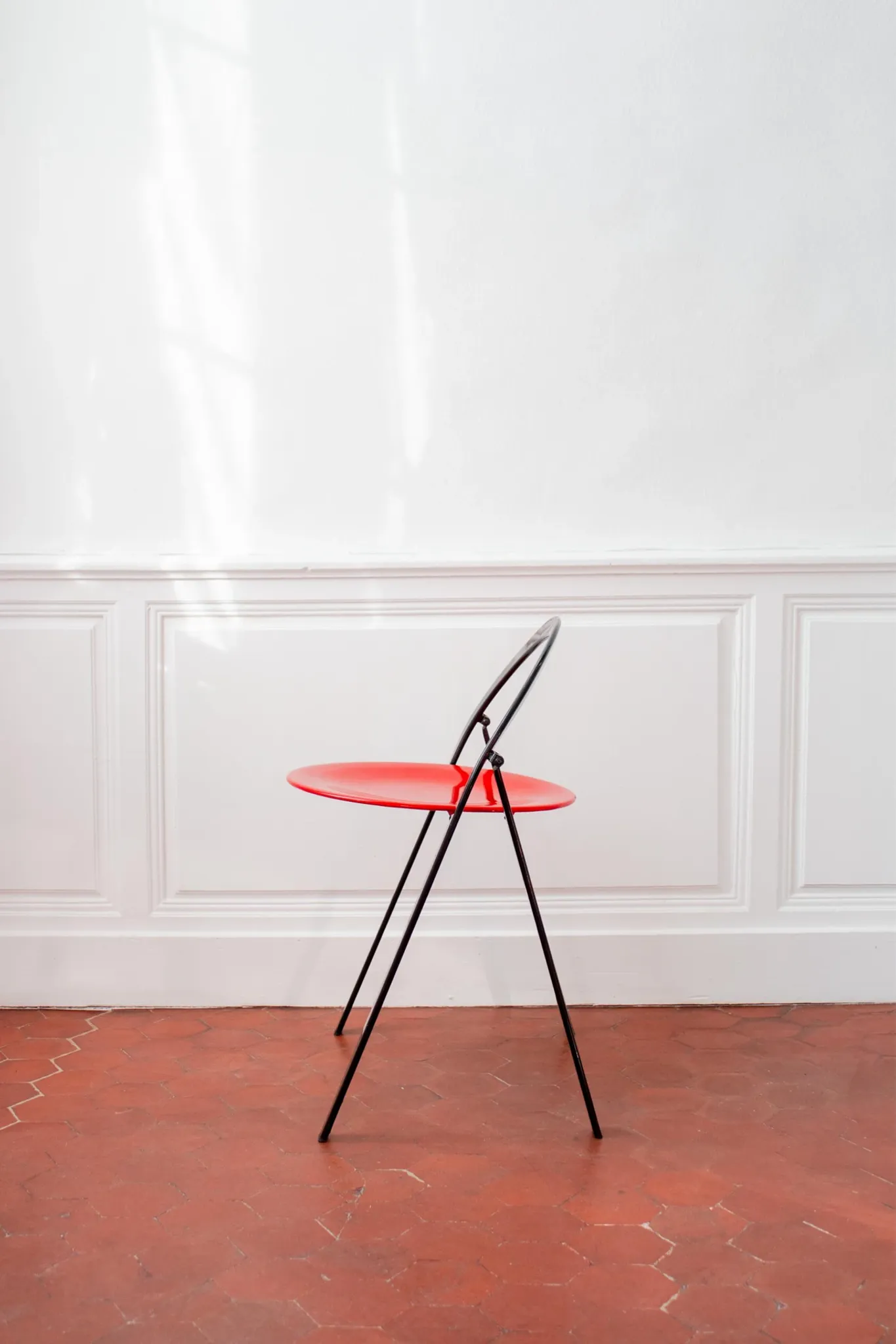 Vintage Clio chairs by Giorgio Cattelan for Cidue, black metal and wood.