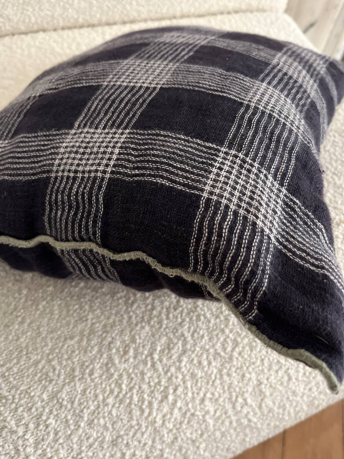Checkered cushion