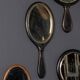 Collection antique du 19ème siècle de vingt-cinq miroirs à main en bois