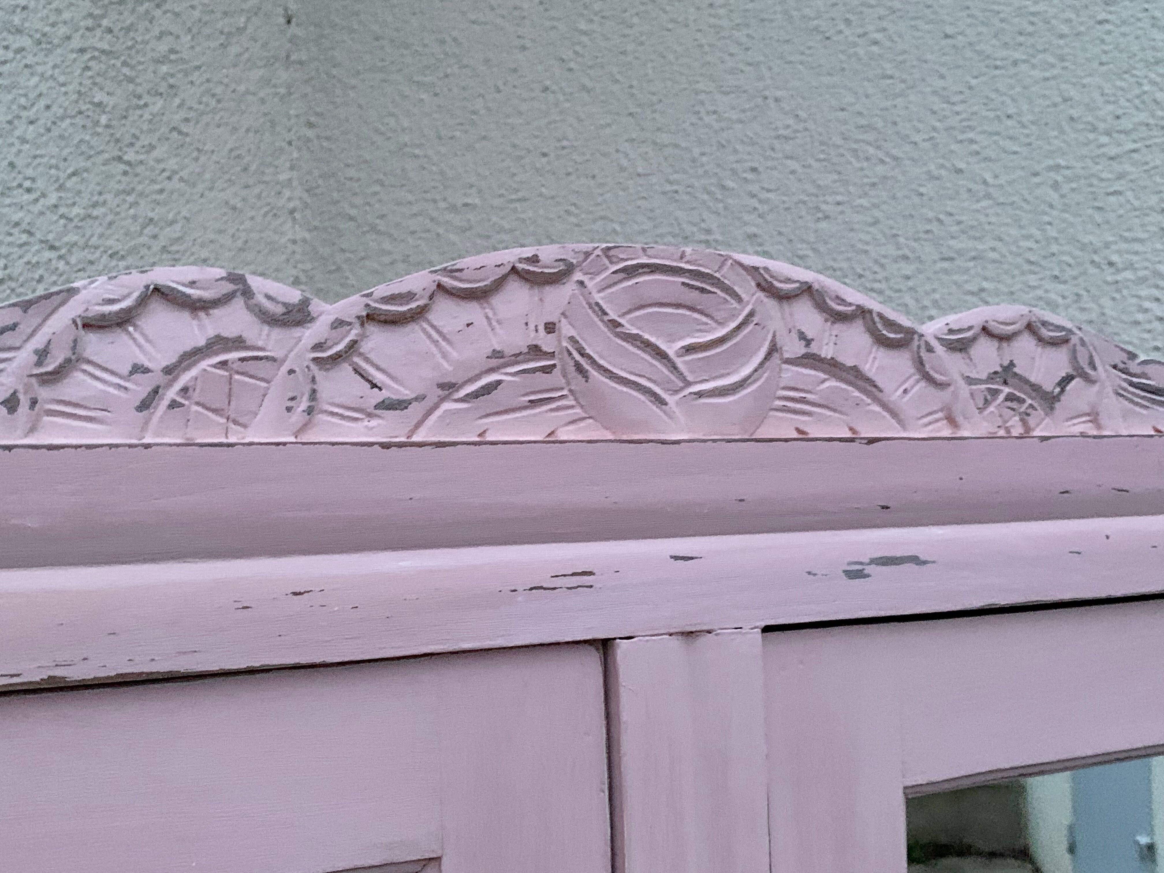 Parisian hotel wardrobe 1930