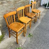 Suite de Chaises de Bistrot en Bois