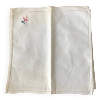 Set of embroidered napkins