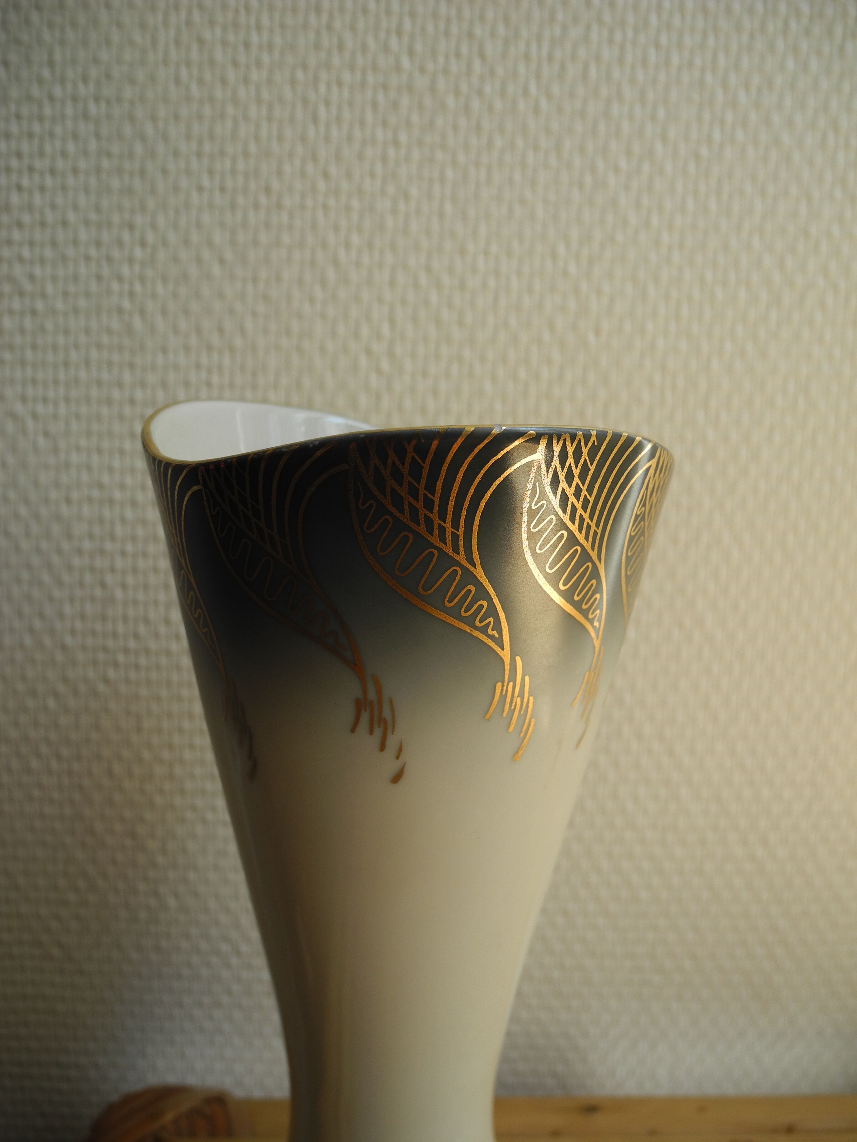 porcelain vase Germany Winterling Bavaria vintage decor