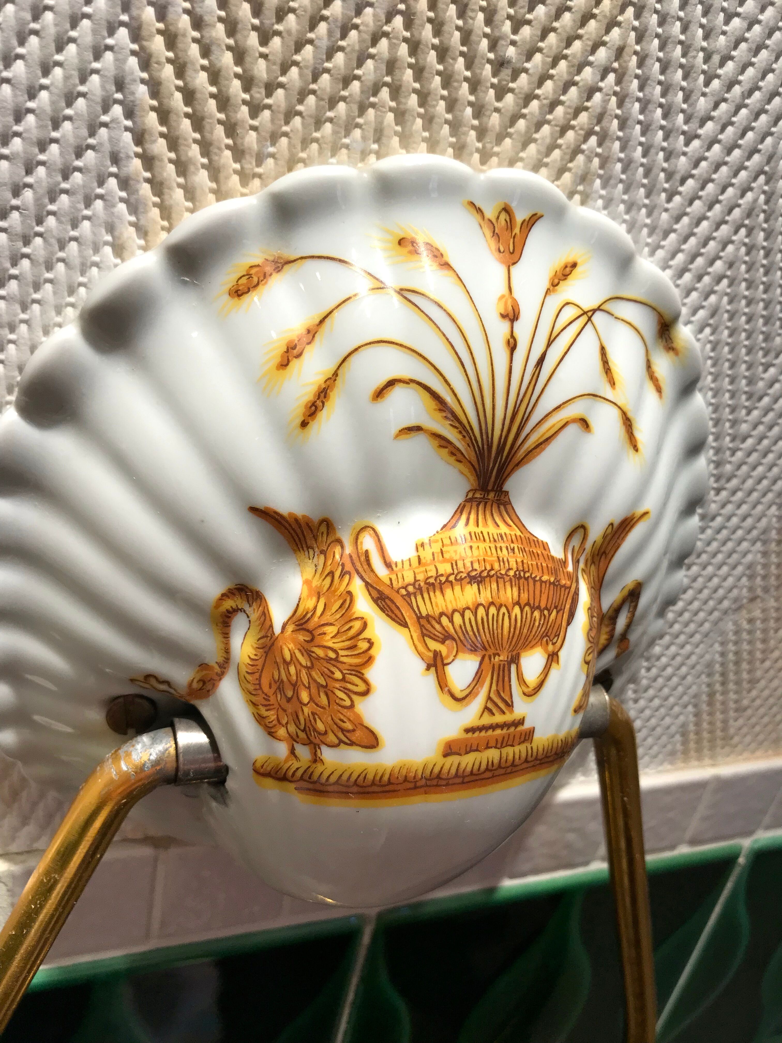 VINTAGE SHELL WASHBASIN SET PORCELAIN OF PARIS SHELVES BASIN AND TOWEL RACK