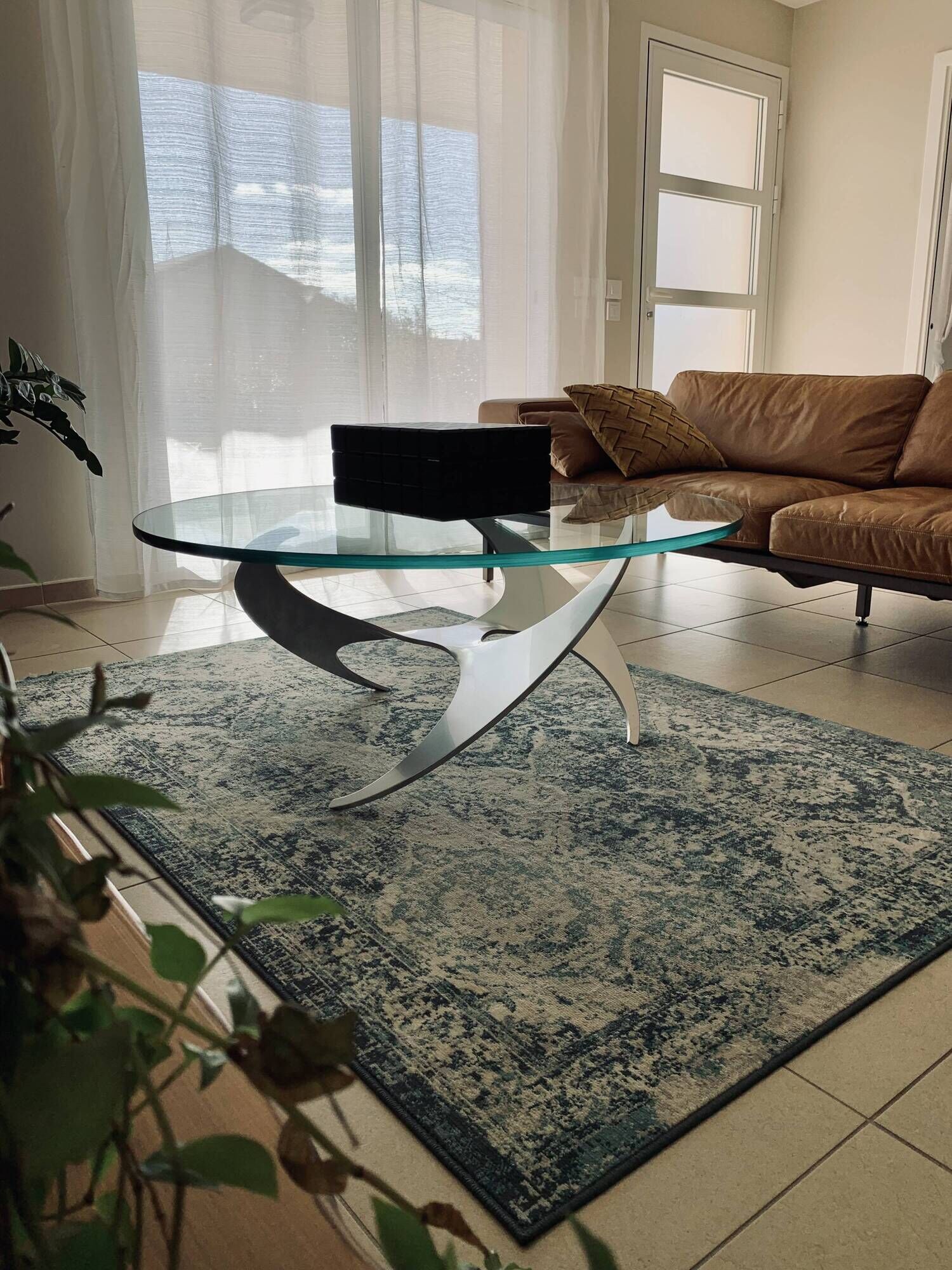 Propeller K9 coffee table - Knut Hesterberg