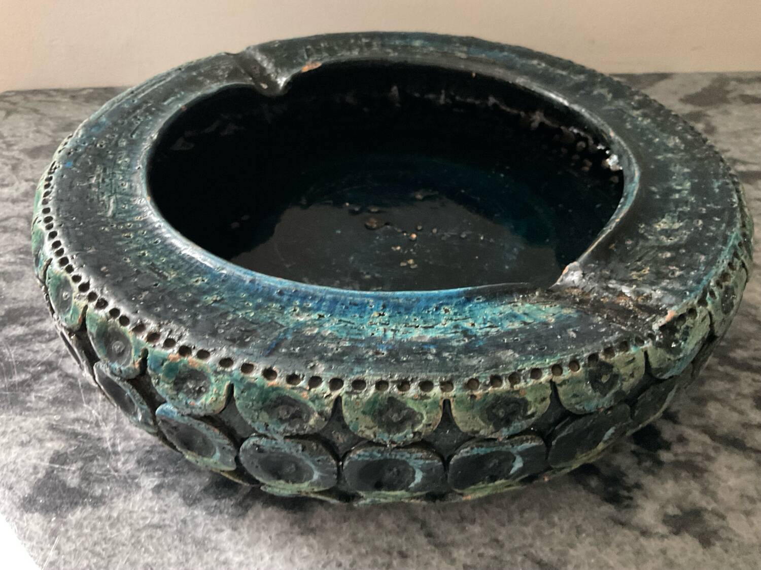 Large Bitossi-Aldo Londi ashtray in glazed ceramic