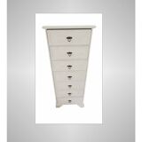 Old chest of drawers