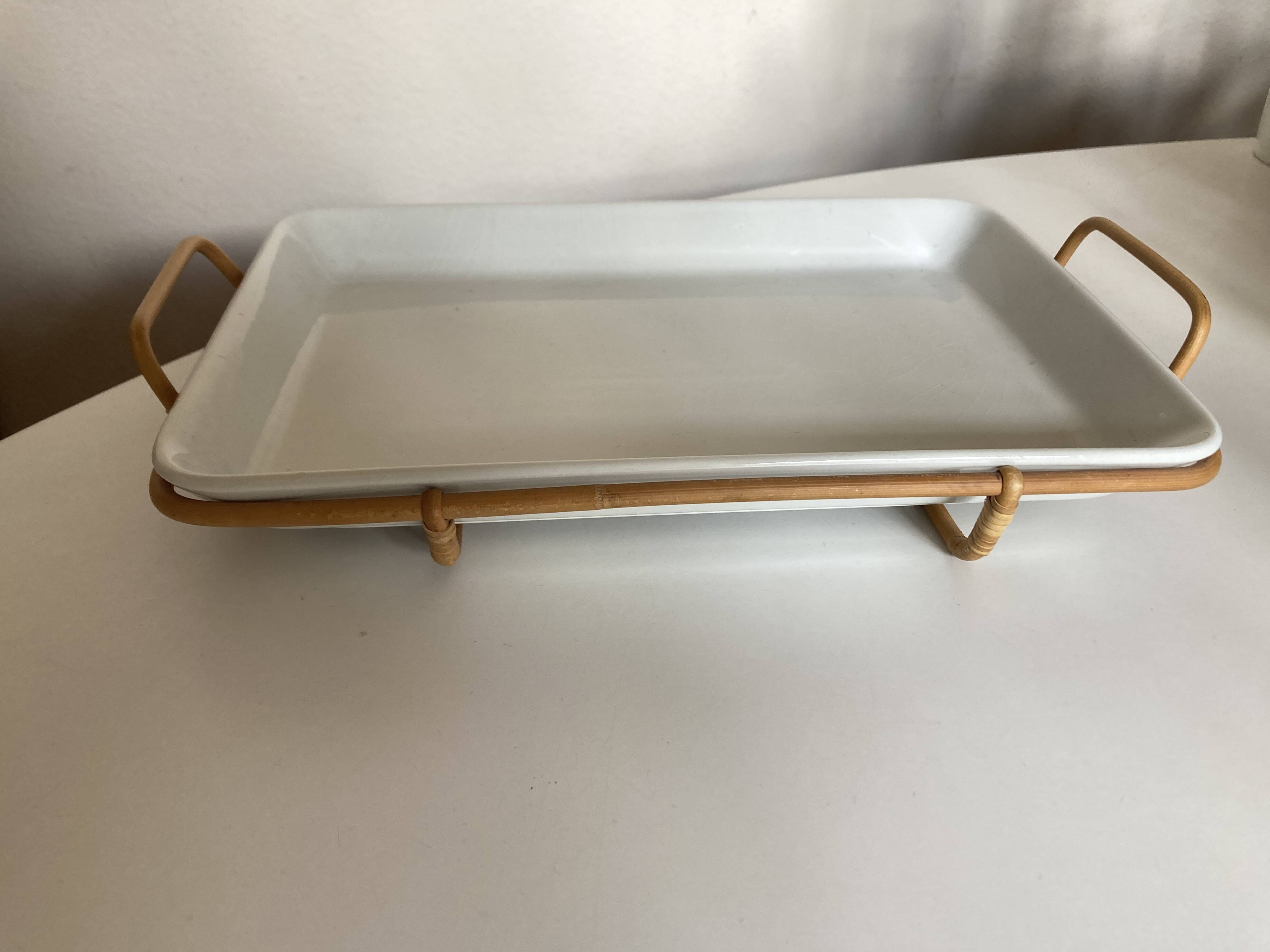 Plate Arabia Finland in faience and rattan 1960