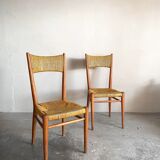 2 mulched chairs