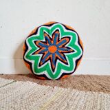 Round cushion hook wool