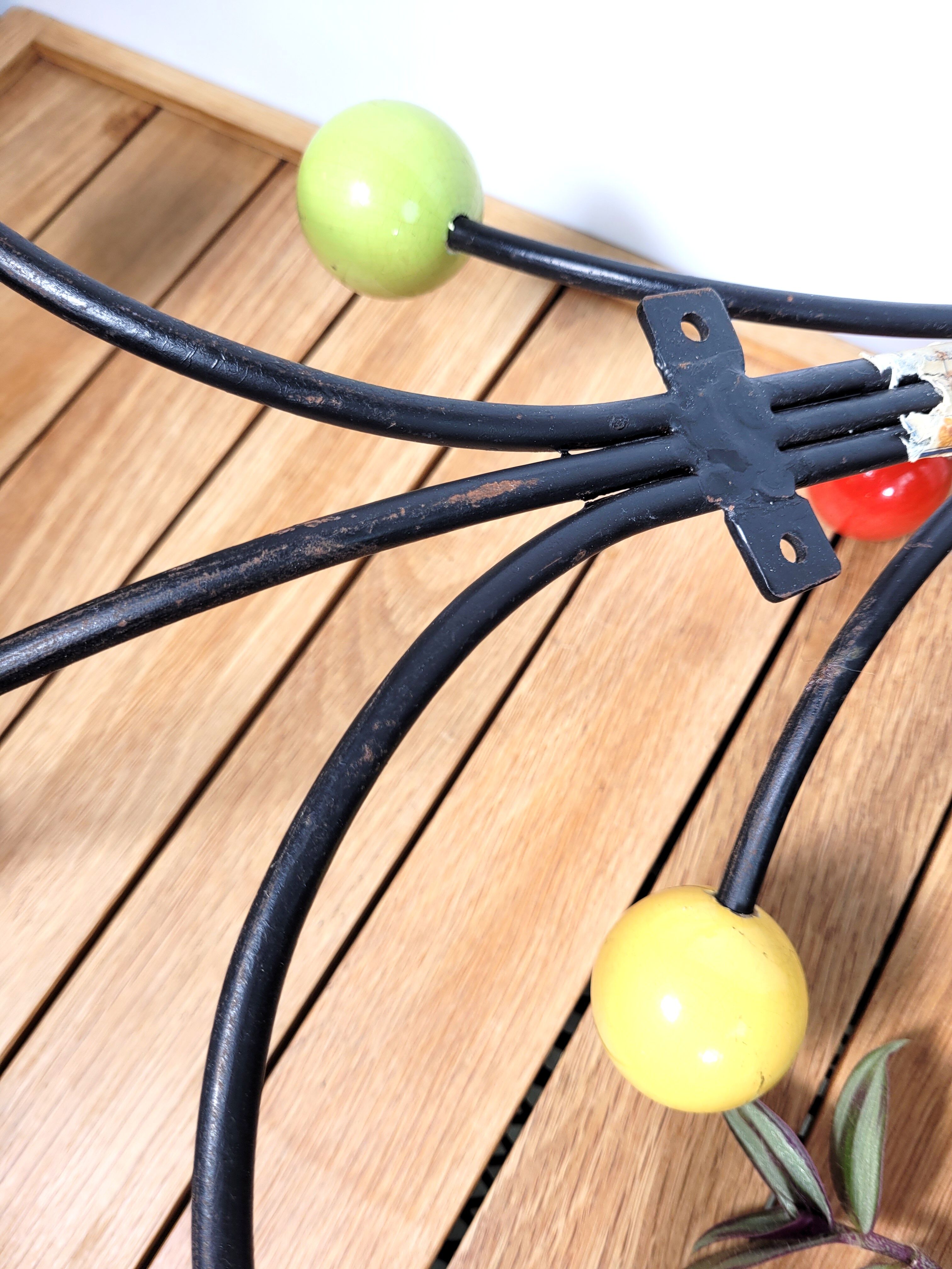 Wall coat rack 6 balls