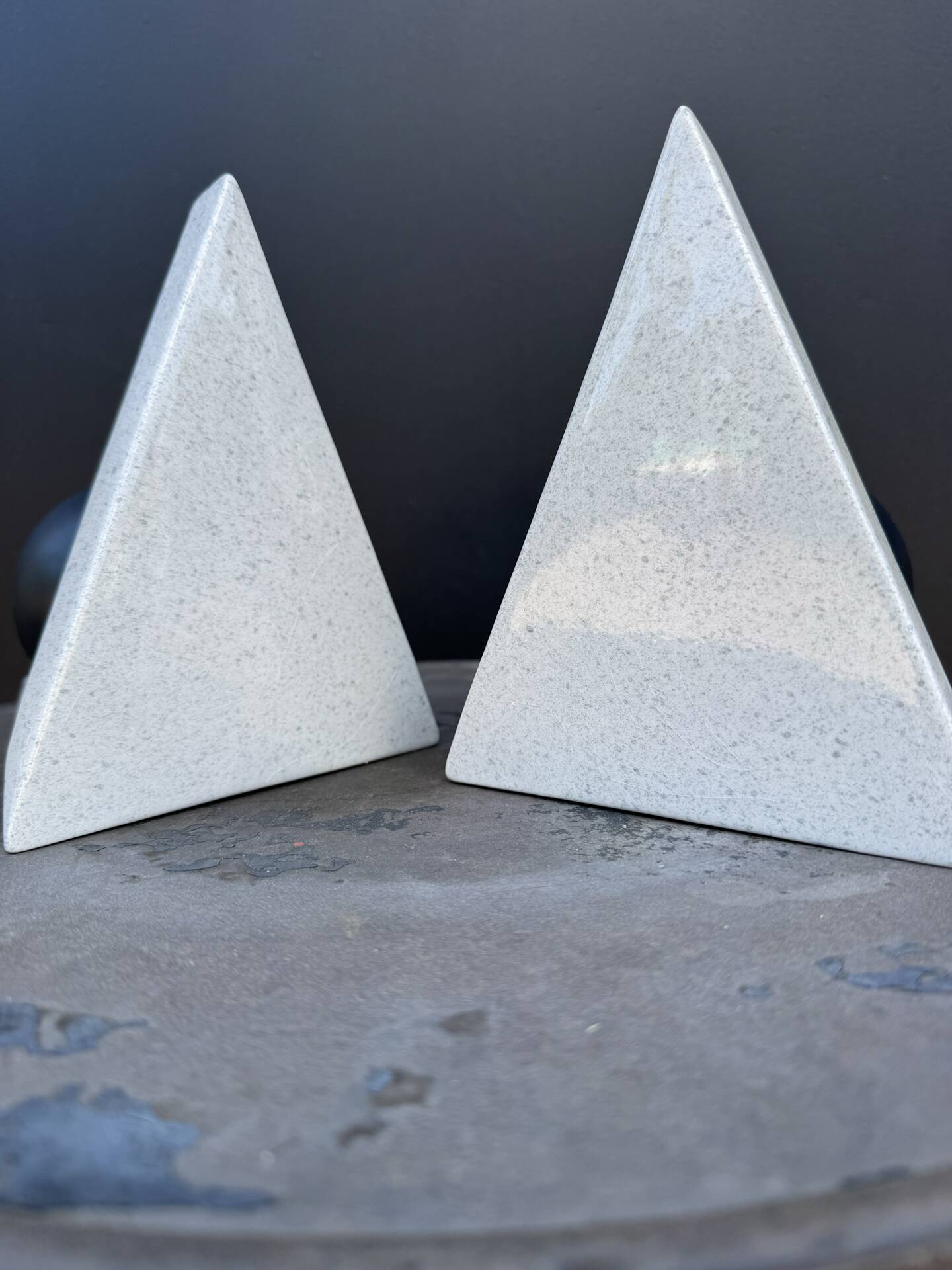 Ceramic bookends, Memphis design, 1980s.
