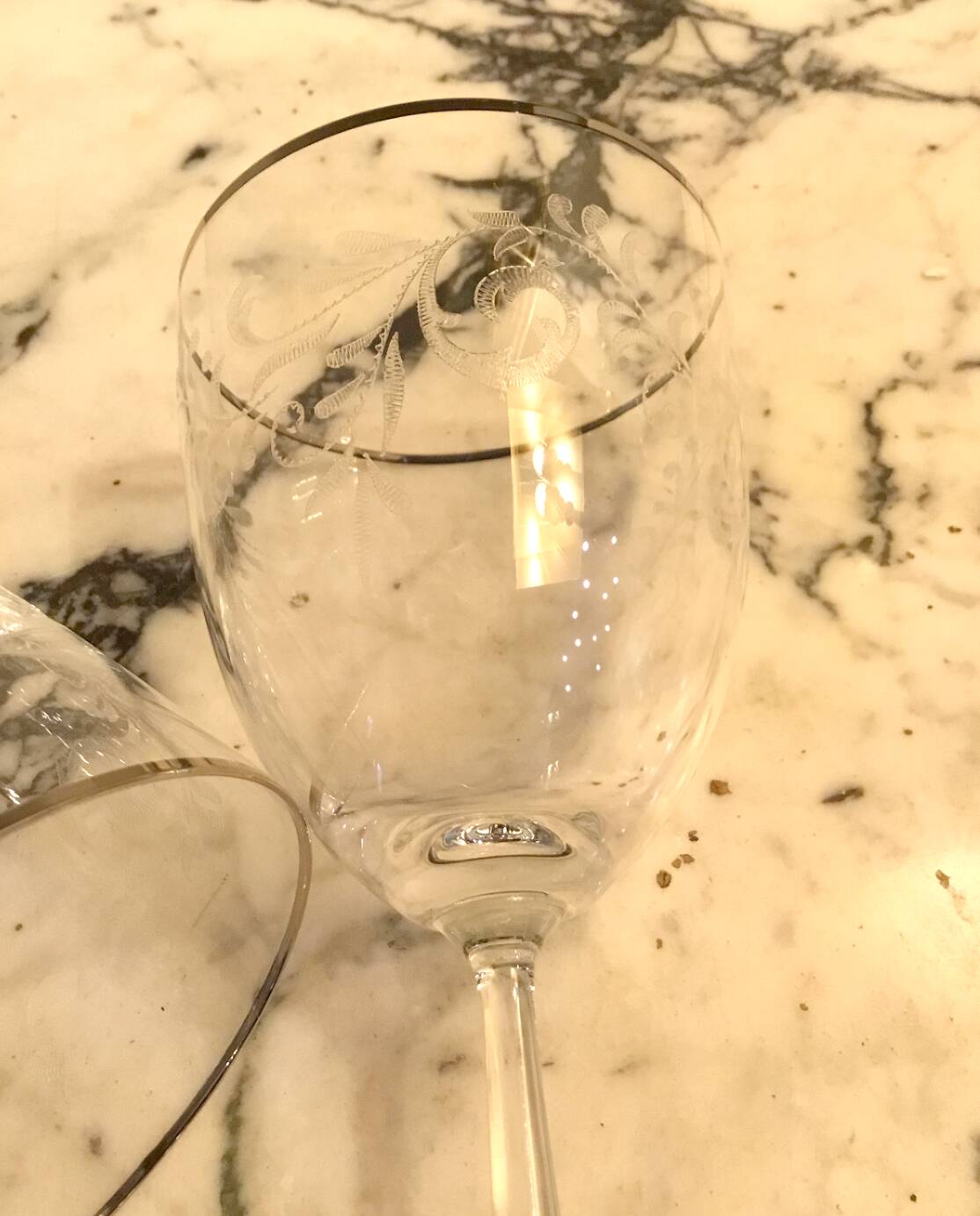 Service de verres en cristal taillé