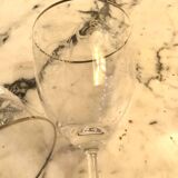 Service de verres en cristal taillé