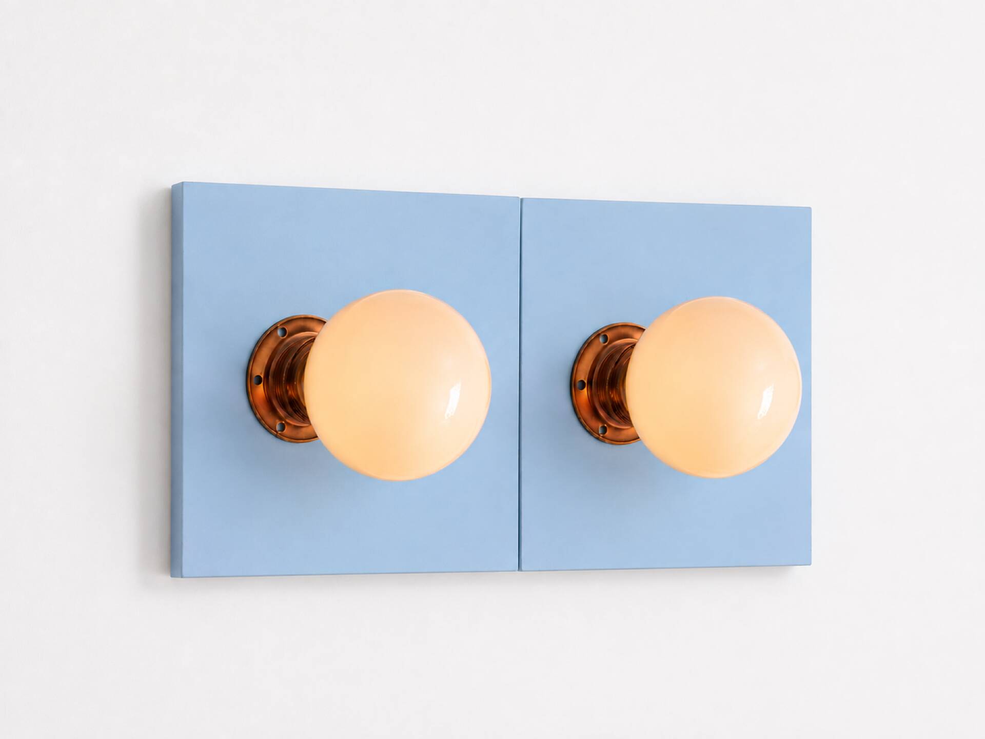 Apply 2 cement tile lights.