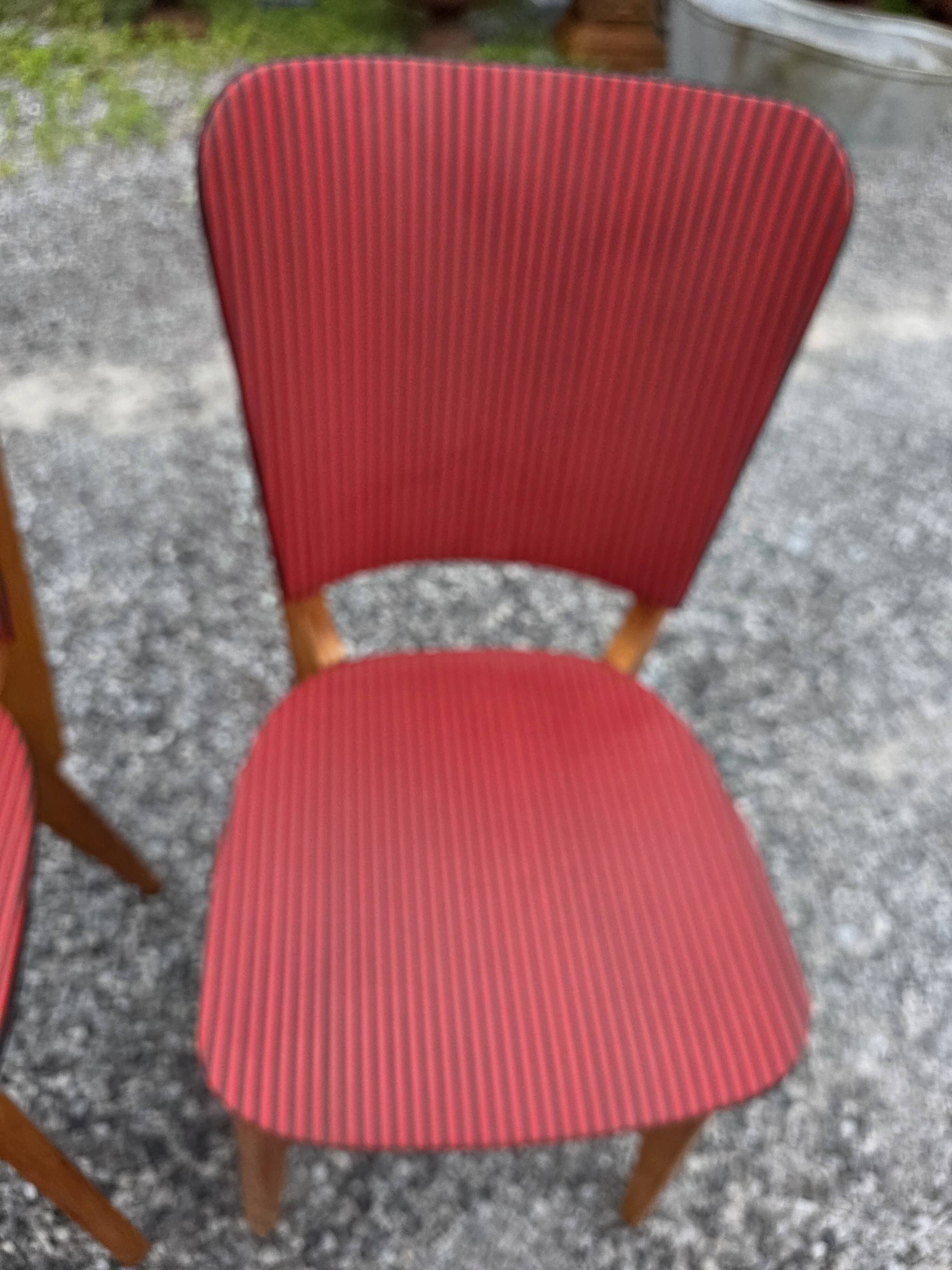 6 vintage oak chairs from the 1960s