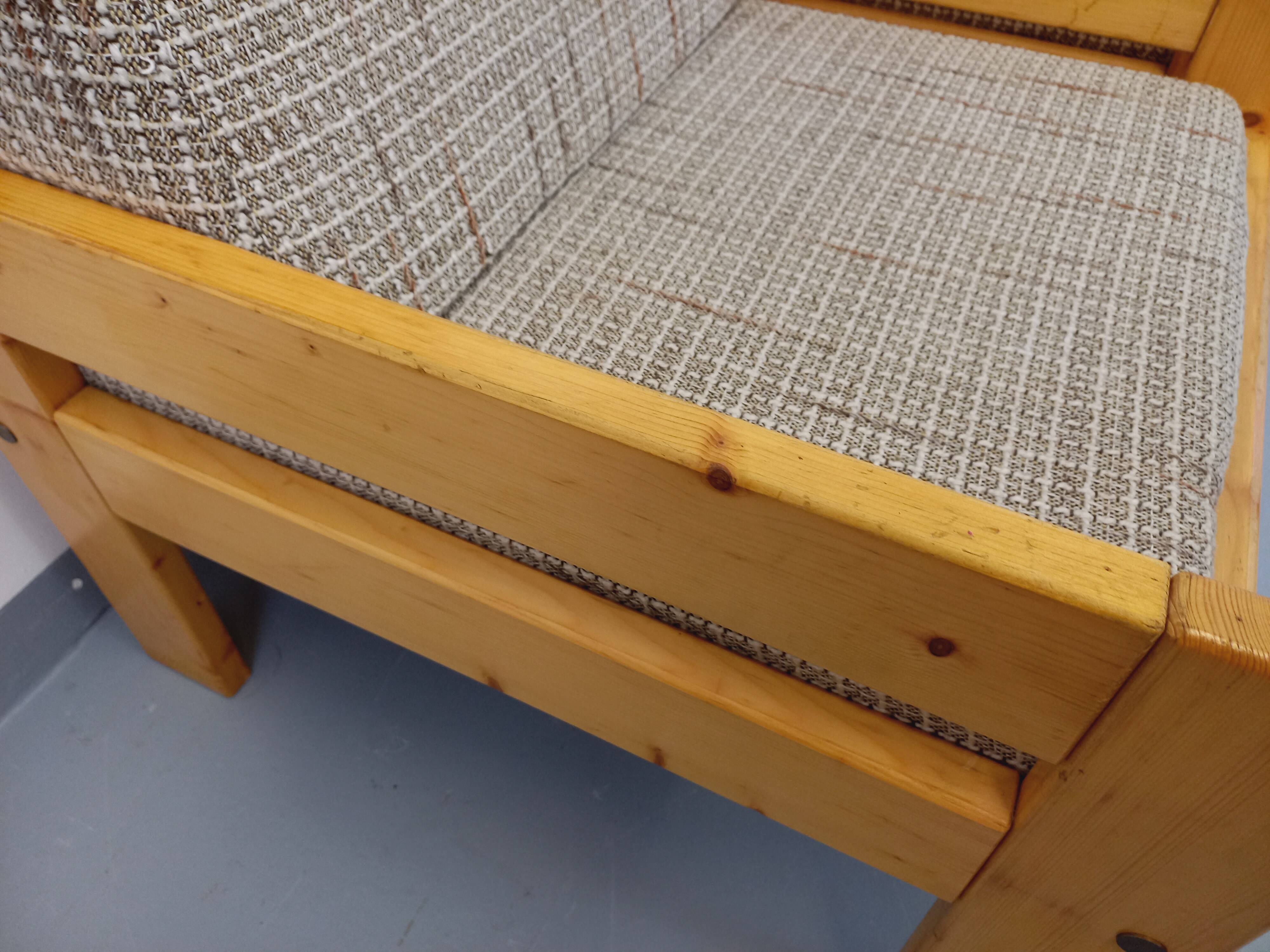 Set of 2 vintage fireside chairs in pine and fabric from the 70s