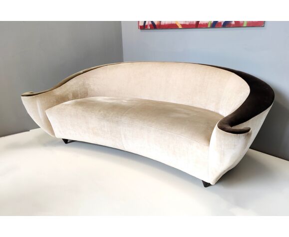 Fairy-Tale Kidney Bean Beige Velvet Sofa by Roberto Ventura, Italy | Selency