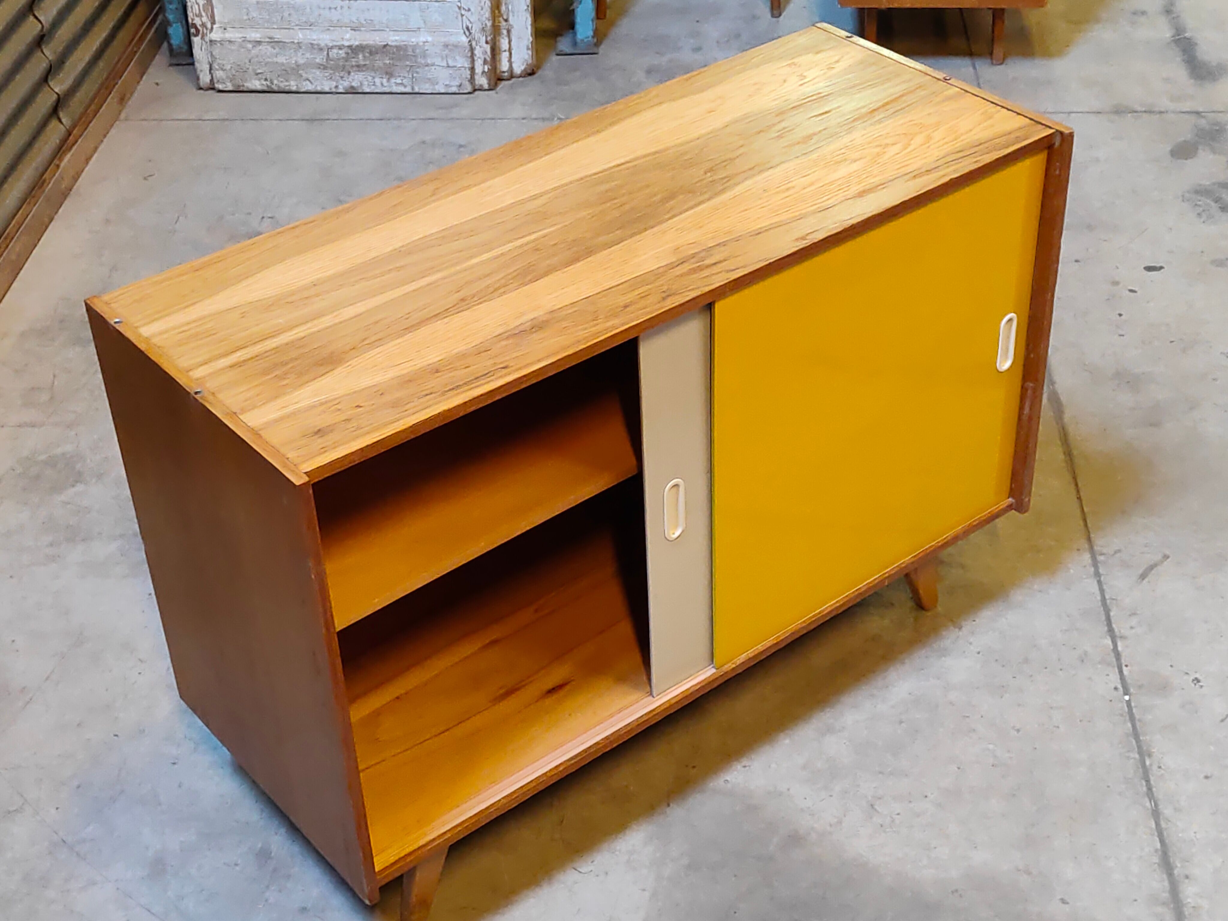 Yellow U 452 sideboard by Jiri Jiroutek for Interier Praha 1960
