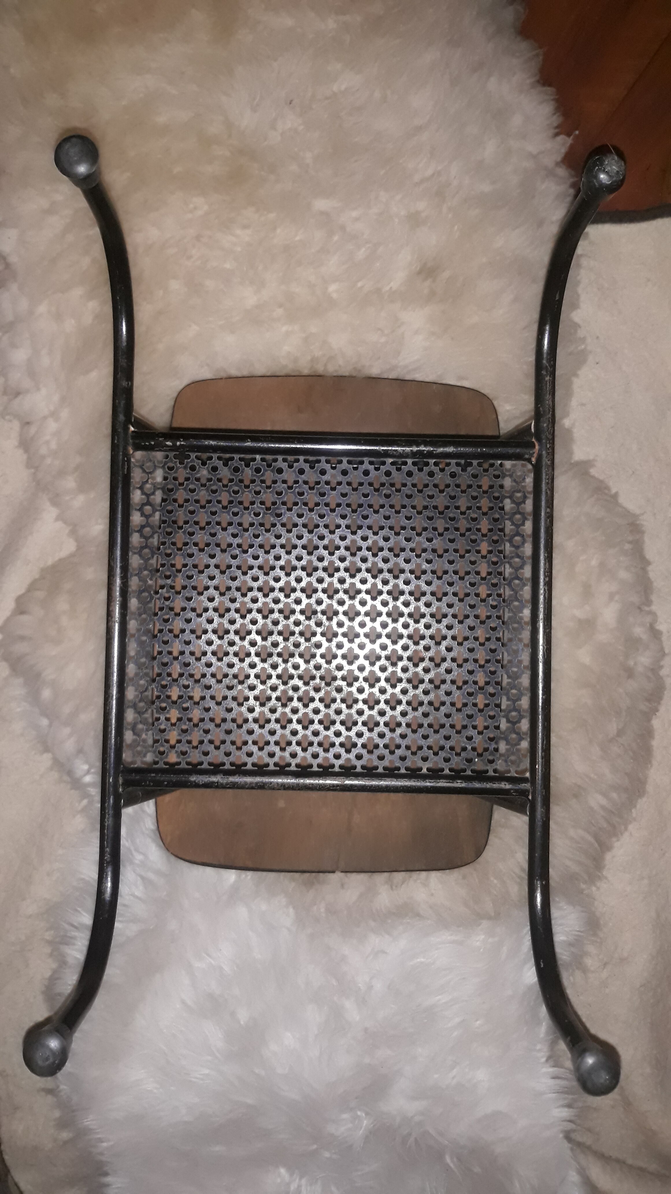 Side table in formica