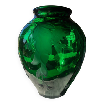 Art Deco emerald vase