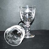 Set of 2 antique glasses in Saint-Louis crystal Model TALMA 1930 Rock crystal engraving 899