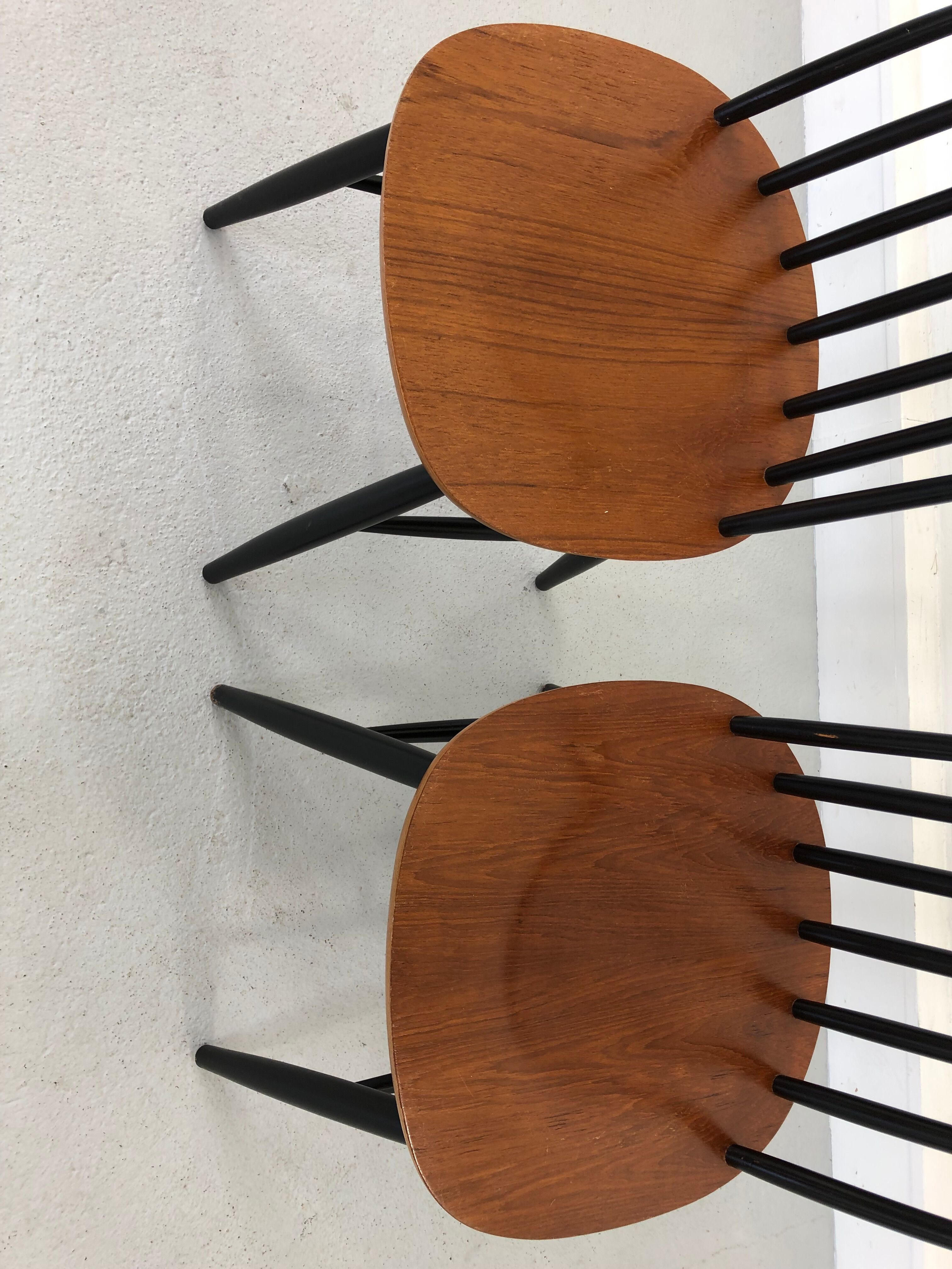 Set of 2 chairs, 1970s