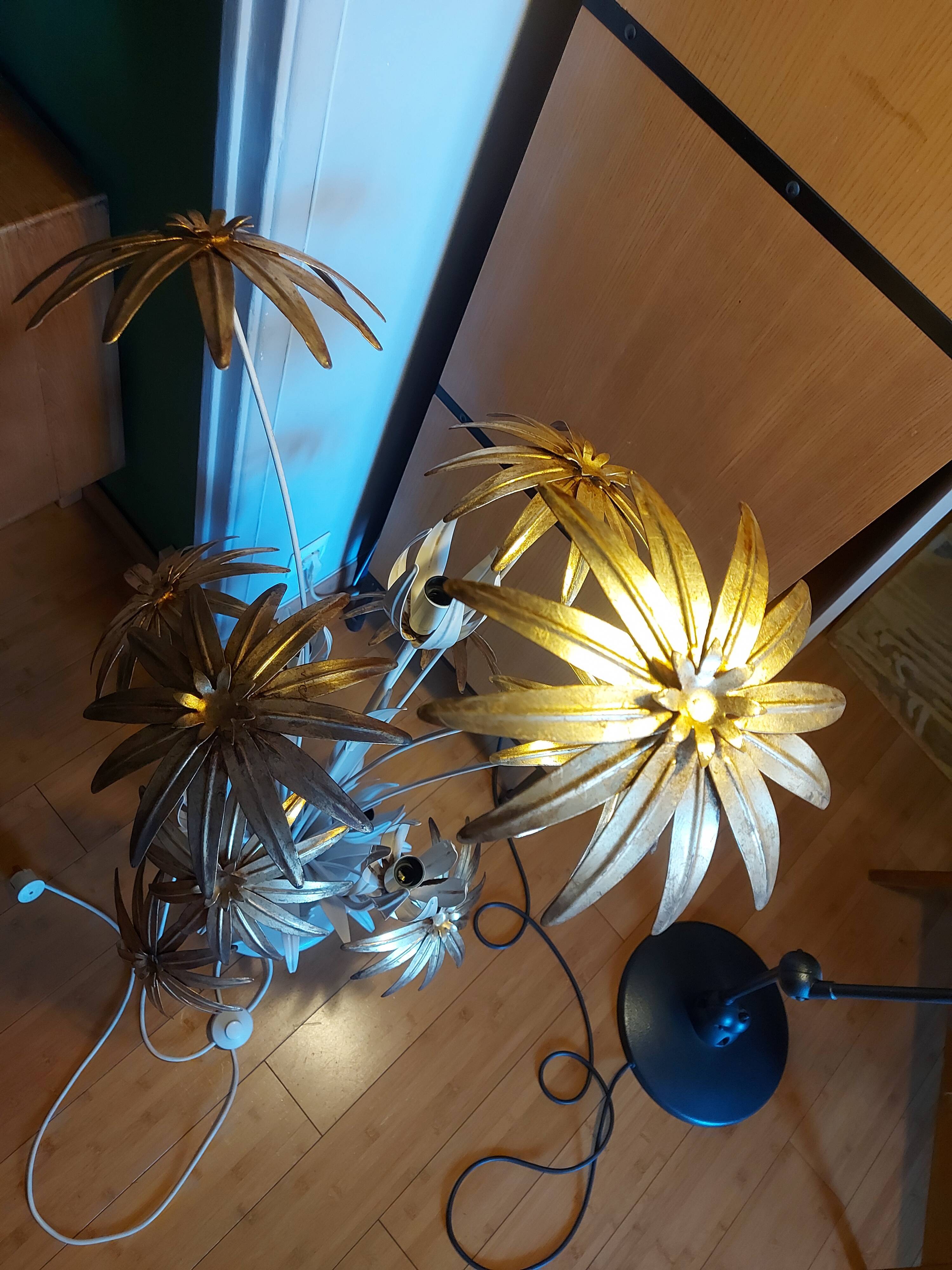 Flower floor lamp design 70'S , Hans Kögl