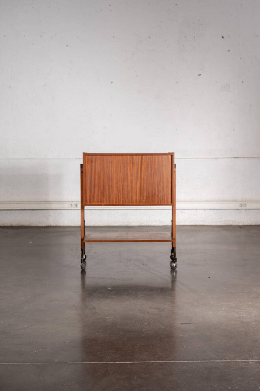 Occasional furniture on wheels