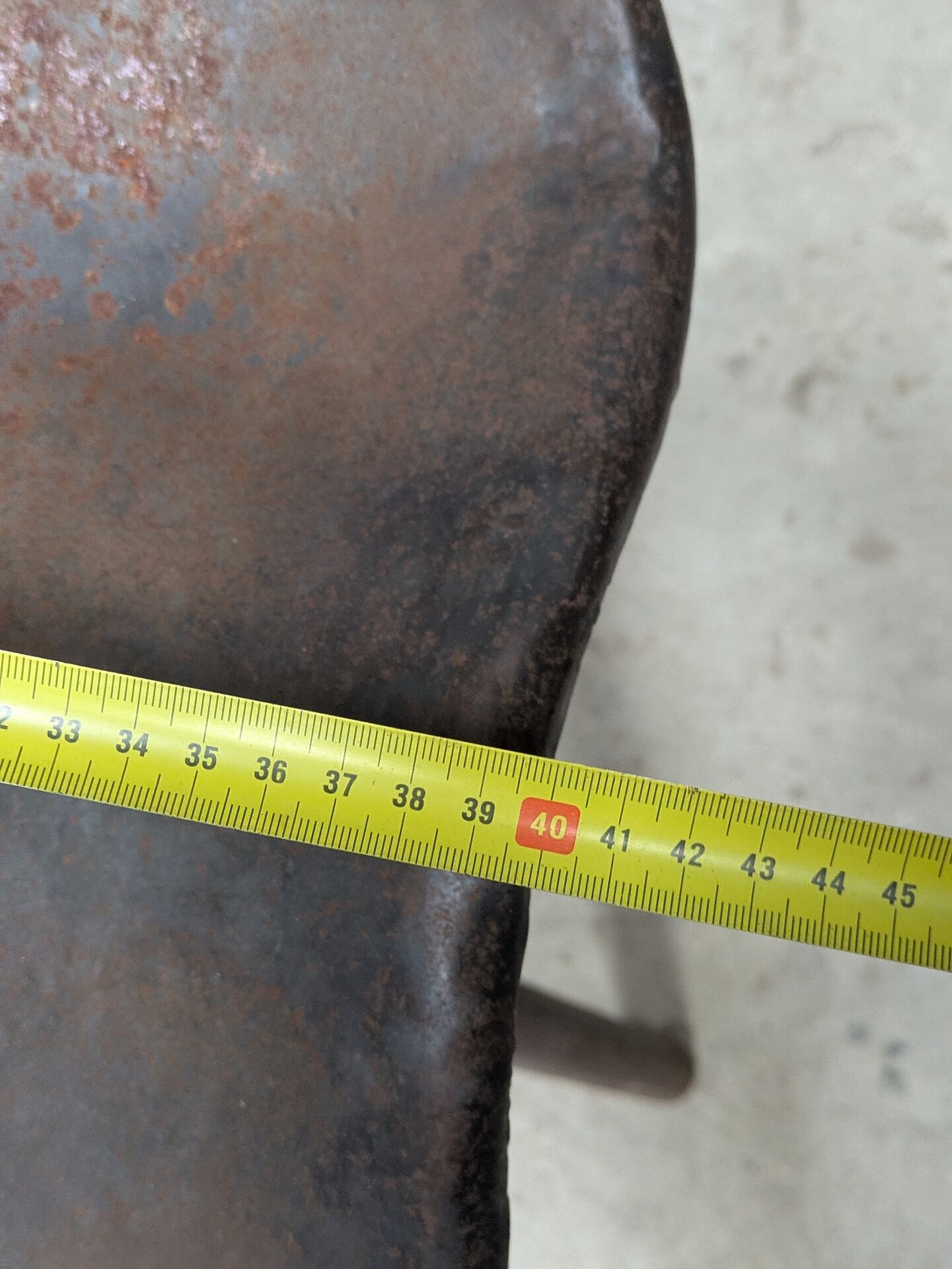 Industrial swivel stool